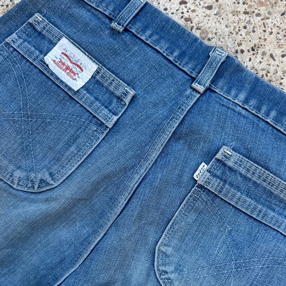 Levi's vintage (70s)white tag Wide Leg Women's carpenters Jeans